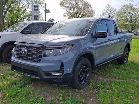 New 2026 Honda Ridgeline TrailSport+ image 3