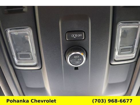 Certified 2025 Chevrolet Suburban Z71 AWD/4WD image 18