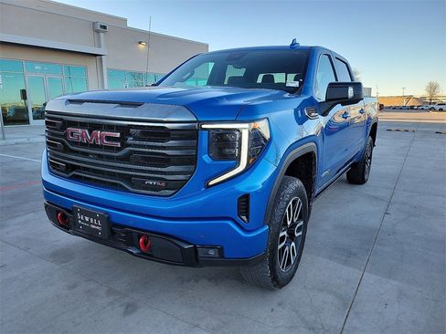 Used 2024 GMC Sierra 1500 AT4 w/ Technology Package image 1