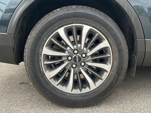 Used 2022 Lincoln Nautilus Reserve AWD/4WD image 25