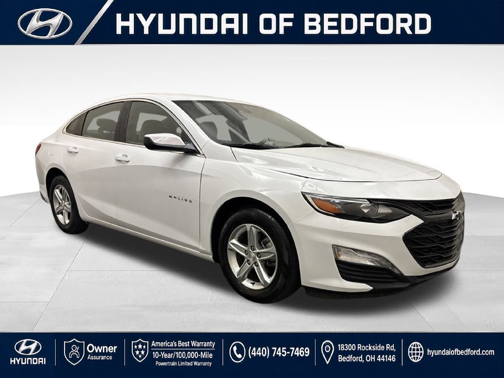Used 2020 Chevrolet Malibu LS w/ Driver Confidence Package II FWD image 3