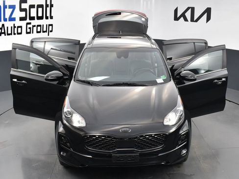 Certified 2022 Kia Sportage Nightfall Edition w/ Nighfall AWD Premium Package image 37