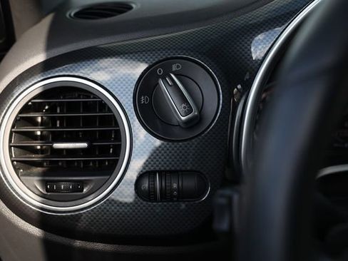 Used 2014 Volkswagen Beetle R-Line FWD image 42