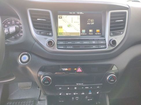 Used 2017 Hyundai Tucson SE Plus image 20
