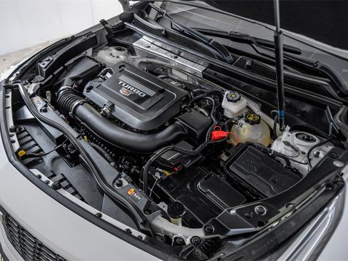 Used 2023 Cadillac XT4 Luxury image 51