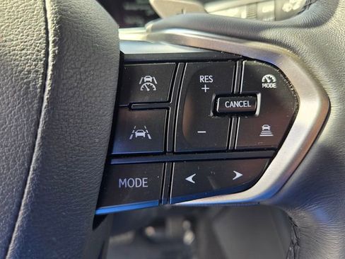 Used 2024 Lexus GX 550 AWD/4WD image 31