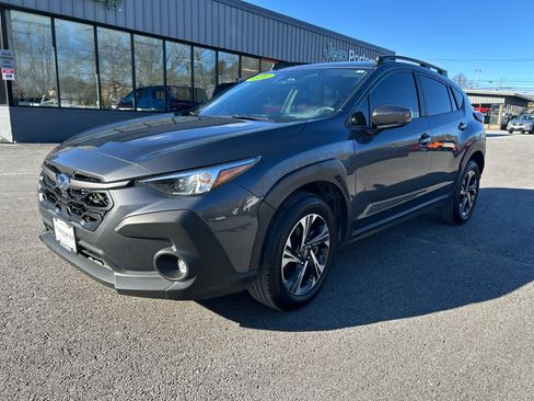 Used 2024 Subaru Crosstrek 2.0i Premium image 14