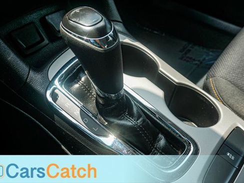 Used 2018 Chevrolet Cruze LS FWD image 30