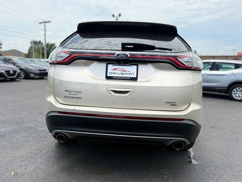 Used 2017 Ford Edge SEL AWD/4WD image 4