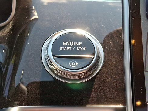 Certified 2023 Mercedes-Benz S 580 4MATIC Sedan image 19