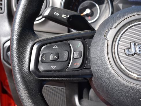 Used 2020 Jeep Wrangler Sport image 17