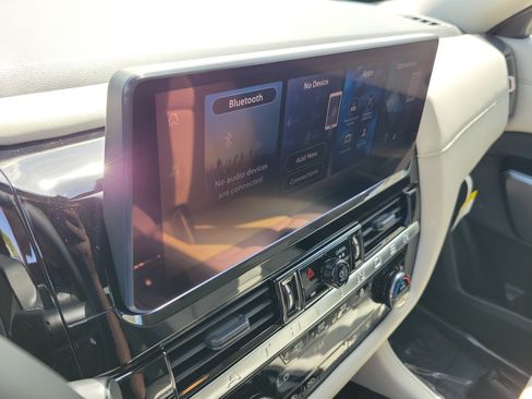 New 2026 Nissan Pathfinder SL AWD/4WD image 29