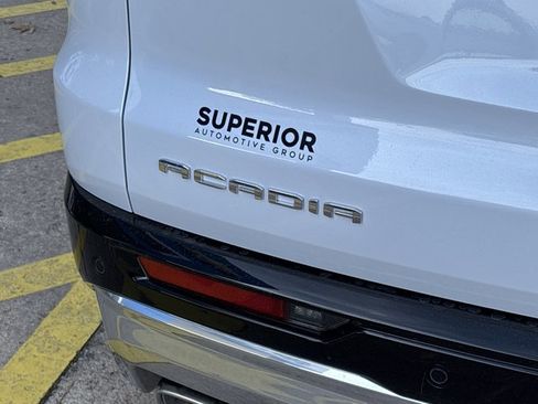 New 2026 GMC Acadia Denali w/ Super Cruise Package image 5