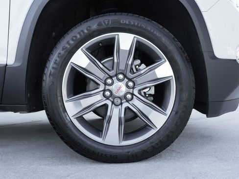 Used 2019 GMC Acadia SLT w/ LPO, Floor Liner Package AWD/4WD image 28