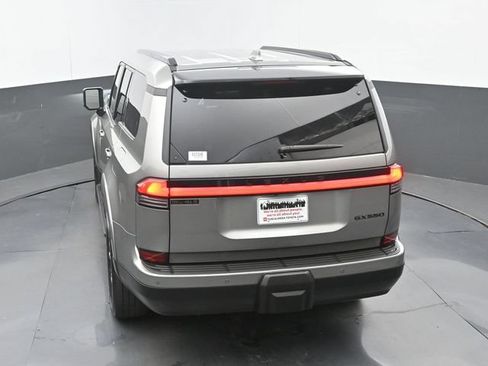 Used 2024 Lexus GX 550 w/ Cold Area Package AWD/4WD image 32