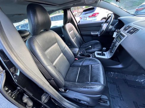 Used 2005 Volvo S40 T5 FWD image 11