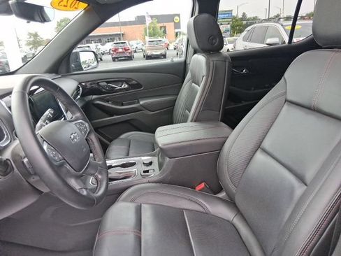Used 2023 Chevrolet Traverse RS w/ LPO, Floor Liner Package AWD/4WD image 20