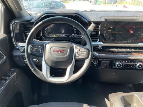Used 2023 GMC Sierra 1500 SLE AWD/4WD image 26