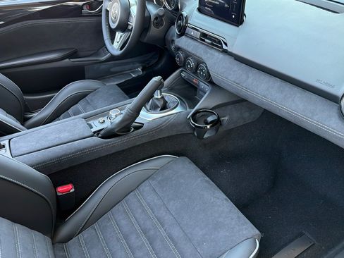 New 2026 MAZDA MX-5 Miata RF Club w/ Weather Package RWD image 15
