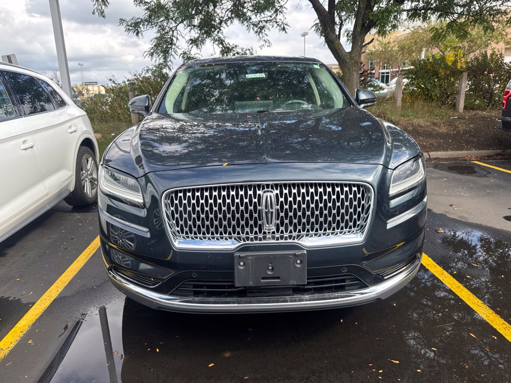 Used 2023 Lincoln Nautilus Reserve w/ Equipment Group 201A AWD/4WD image 2