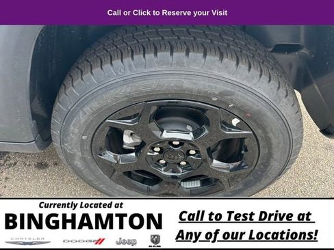 Used 2023 Jeep Compass Trailhawk w/ Trailhawk Elite Group image 42