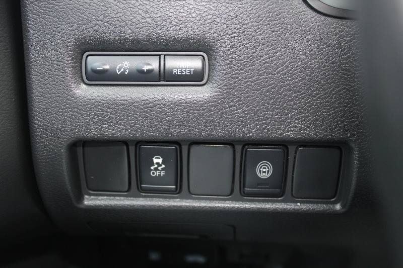 Used 2021 Nissan Murano SV FWD image 25
