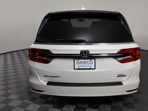 Used 2023 Honda Odyssey Touring image 7