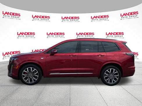 Used 2023 Cadillac XT6 Sport w/ Platinum Package AWD/4WD image 6