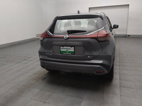 Used 2021 Nissan Kicks SV FWD image 7