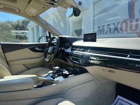 Used 2018 Audi Q7 3.0T Prestige w/ Prestige Package image 51