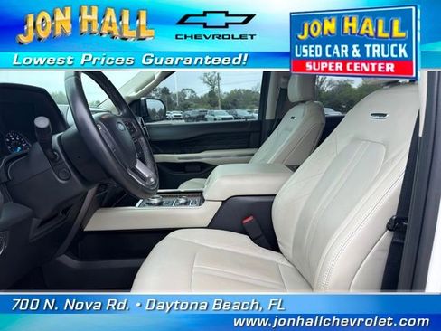 Used 2021 Ford Expedition Platinum image 18