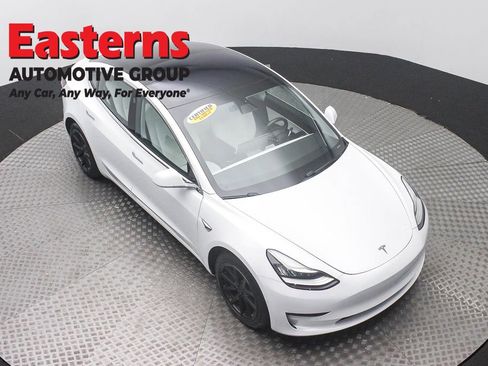 Used 2018 Tesla Model 3 Long Range AWD/4WD image 3