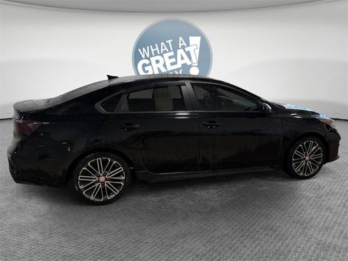 Certified 2021 Kia Forte GT w/ GT2 Package image 2