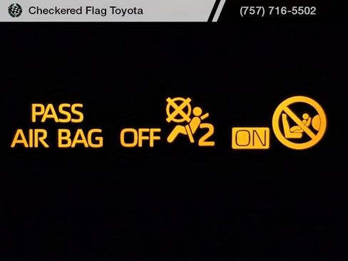 Used 2024 Toyota RAV4 XLE Premium image 35