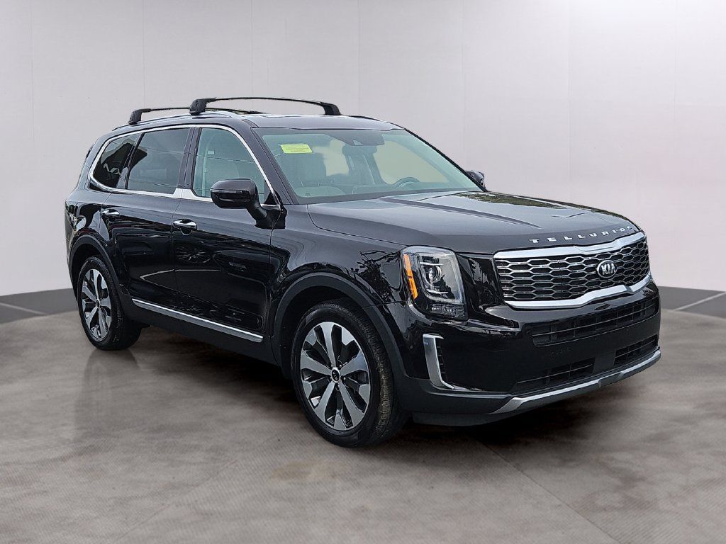 Certified 2021 Kia Telluride S AWD/4WD image 3