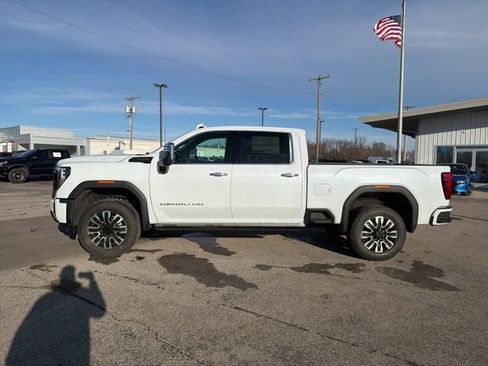New 2026 GMC Sierra 2500 Denali Ultimate image 10