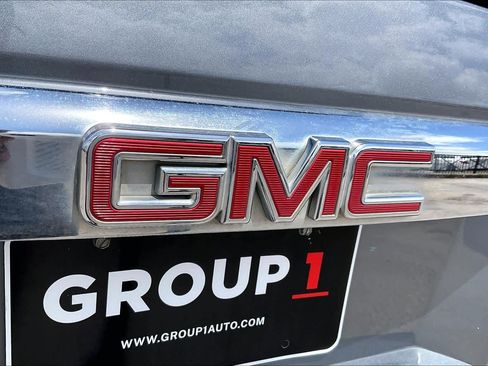 Used 2020 GMC Yukon XL Denali w/ Denali Premium Package image 31