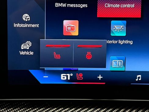 Used 2024 BMW X7 M60i AWD/4WD image 33