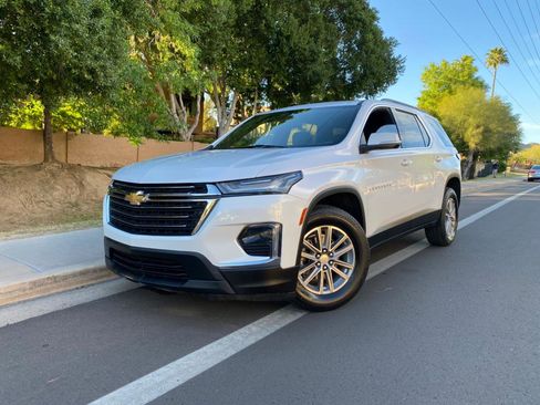 Used 2023 Chevrolet Traverse LT image 75