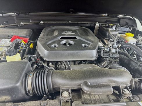 Used 2020 Jeep Wrangler Unlimited Sport S AWD/4WD image 27