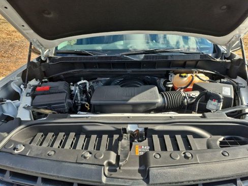 Used 2021 Chevrolet Silverado 1500 LT image 13