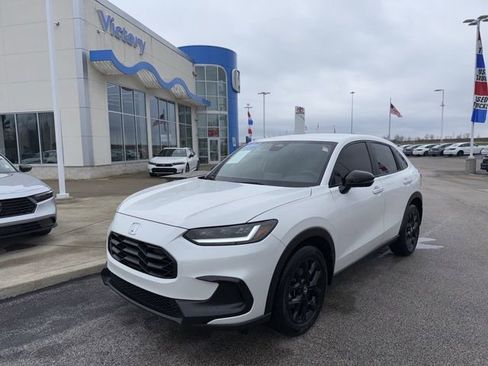 Certified 2024 Honda HR-V Sport image 1