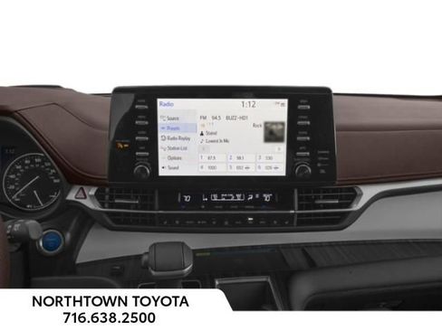 New 2026 Toyota Sienna Platinum AWD/4WD image 10
