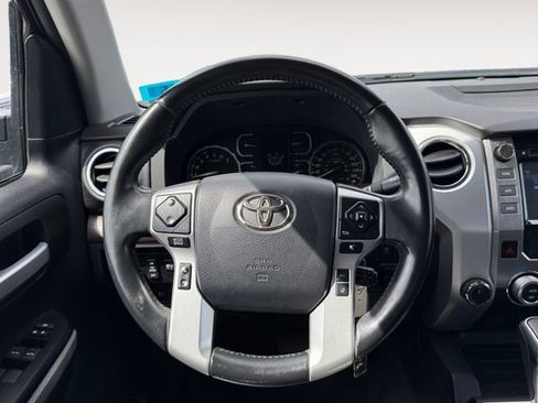 Used 2018 Toyota Tundra Limited w/ Limited Premium Package AWD/4WD image 12