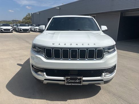 Used 2022 Jeep Wagoneer Series II w/ Convenience Group I image 2