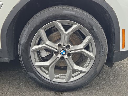 Used 2024 BMW X3 xDrive30i w/ Premium Package image 8