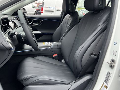 New 2026 Mercedes-Benz E 350 4MATIC Sedan image 11