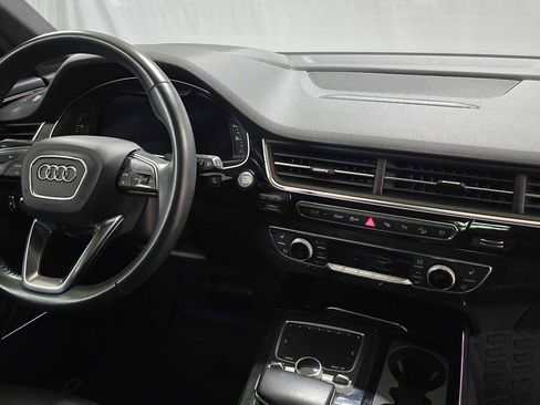 Used 2019 Audi Q7 3.0T Prestige AWD/4WD image 11