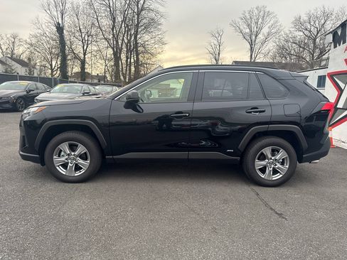 Used 2025 Toyota RAV4 LE image 4