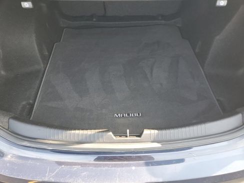 Used 2018 Chevrolet Malibu Premier w/ Premier Sport Package FWD image 7